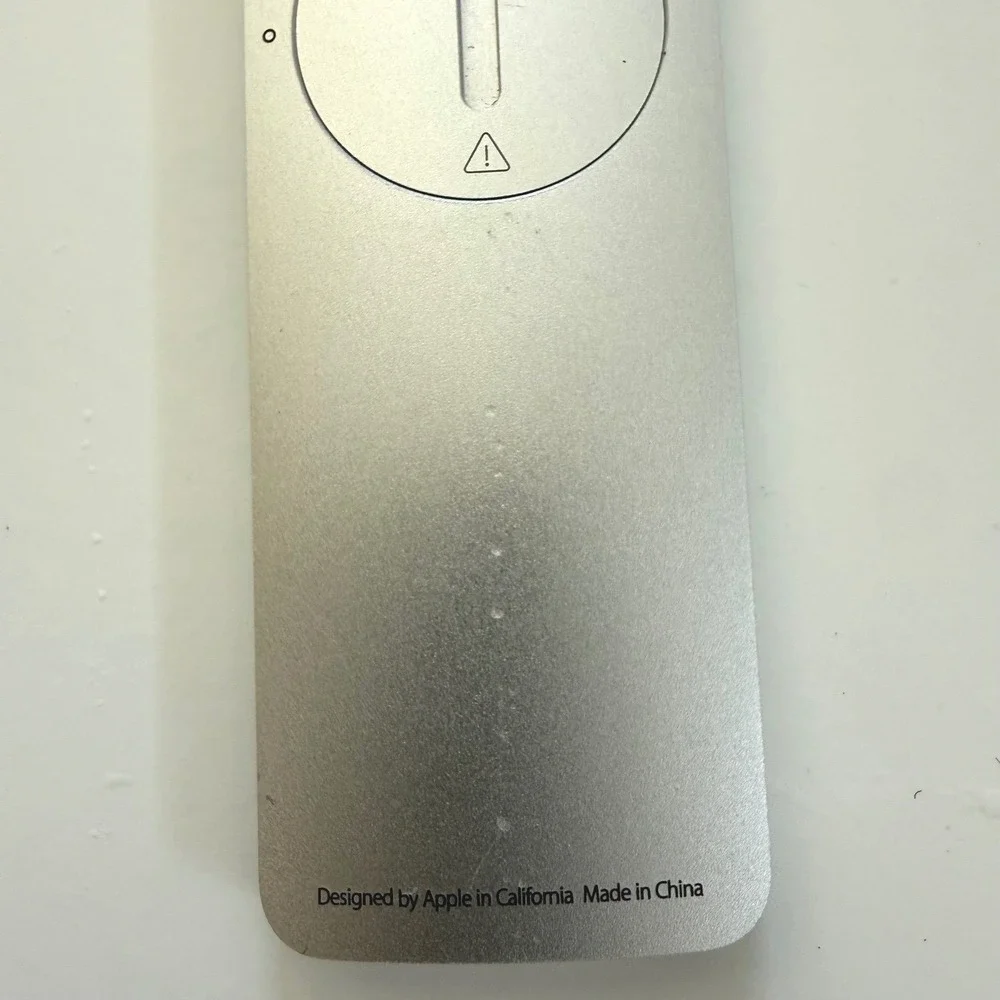 Apple A1294 Aluminum Remote Control for Apple TV / Mac – Tested‎ & Working